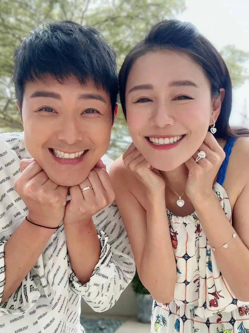 恭喜!这对TVB金童玉女将迎来爱情结晶