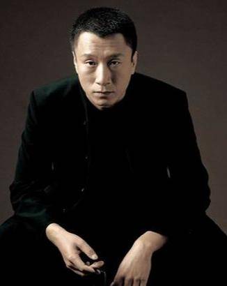 孙红雷和她拍吻戏吐了三天,至今都有阴影,从此不再接吻戏