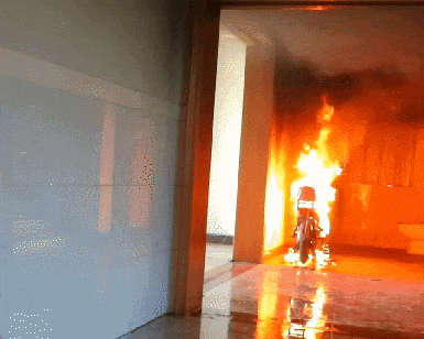 18秒飙到900℃!杭州人赶紧自查:不准入户!不准入户!不准入户!