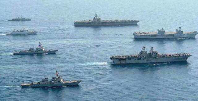 美六大航母战斗群干涉台海?解放军撒下大网,杀手锏已经备好