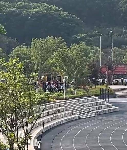 掉化粪池遇难男生来自重庆一农村,村委会:会为他家属提供帮助