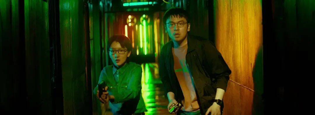 “怎么哪儿都是雷佳音?”刷脸太频繁遭吐槽,大银幕被“少数人霸屏”谁的锅?