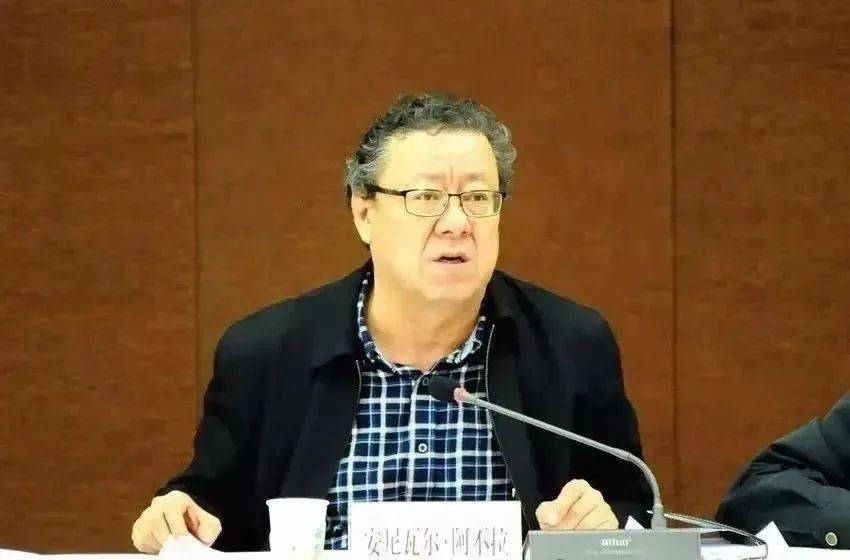 3名厅官被查，他本周还有公开活动