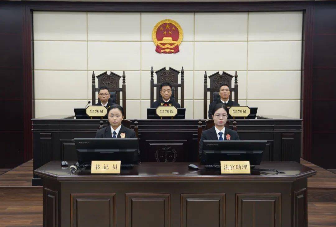 中国农业银行原党委委员、副行长楼文龙受贿案一审宣判