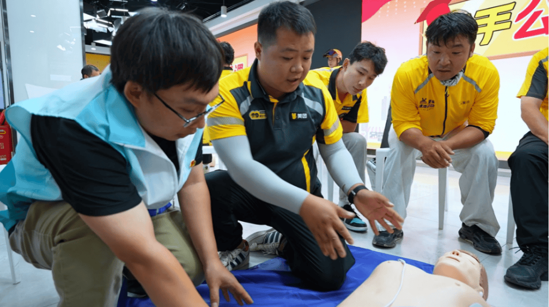 “骑手公开课”开讲啦!