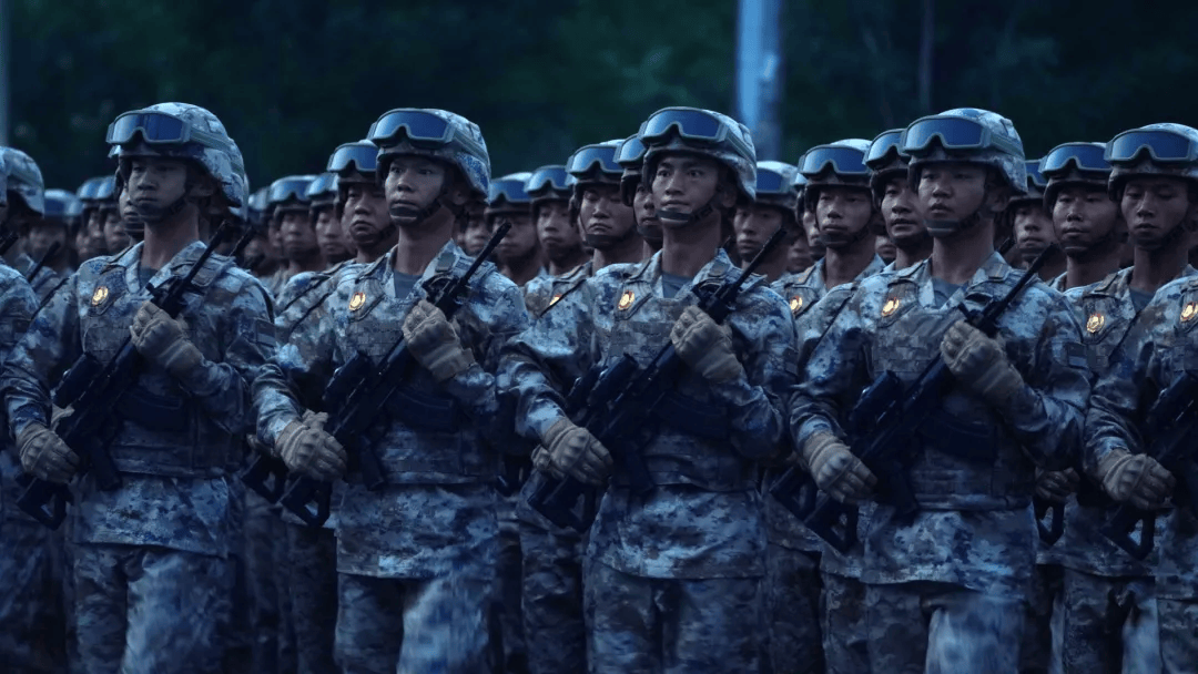 军事记者直击丨受阅部队已准备就绪