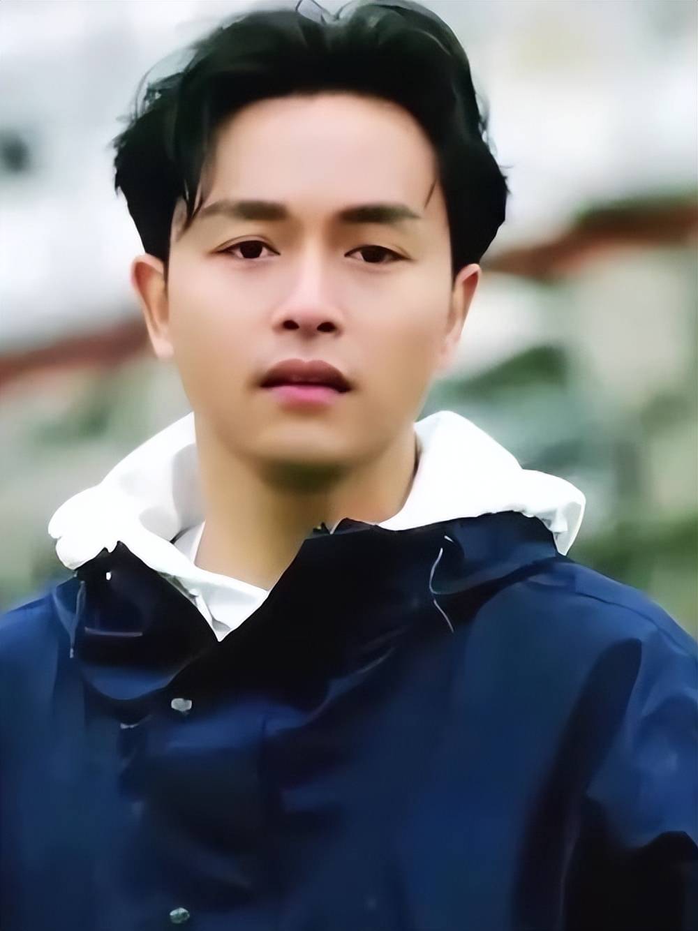 考古 | 张国荣死亡真相被公开!向太王晶纷纷揭露内幕,英年早逝太惋惜