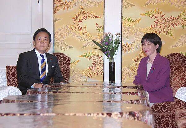 高市早苗,又行了?