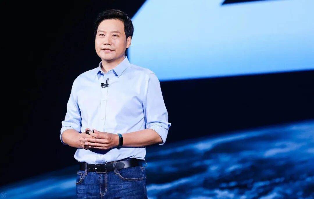 黄仁勋来一次北京，比我北漂三年吃的网红小吃都多